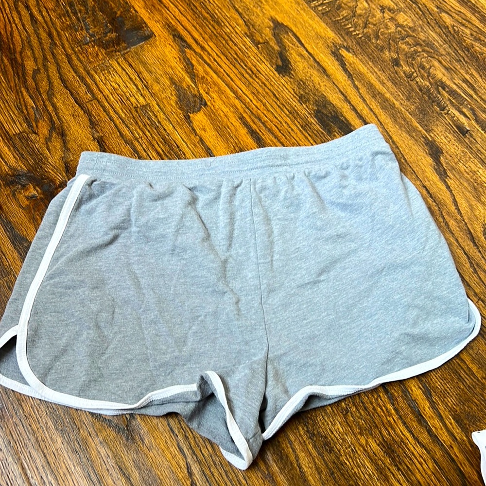 Grey and white shorts Size L/G 11-13